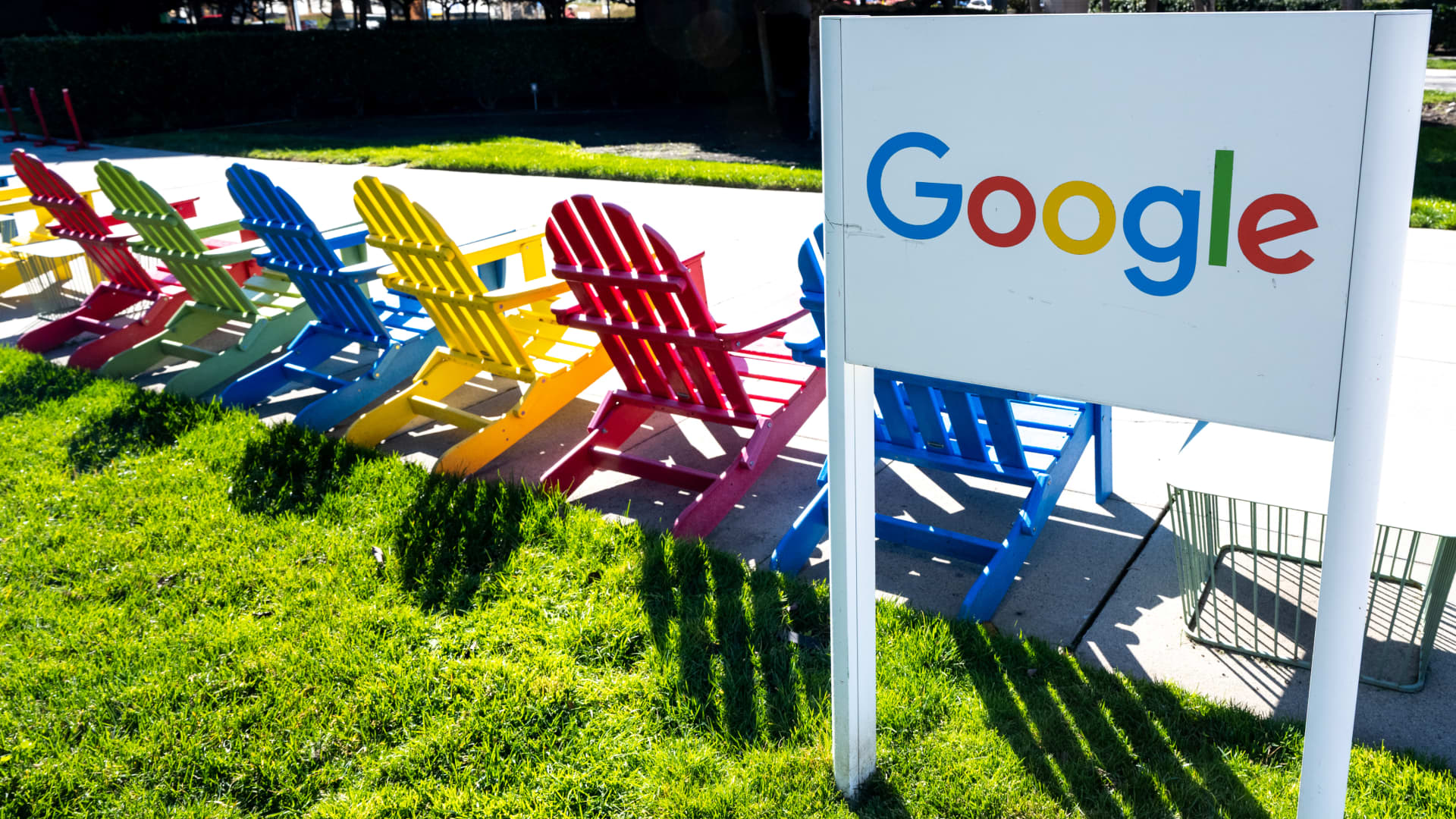 Google is cutting hundreds of jobs across engineering and hardware teams