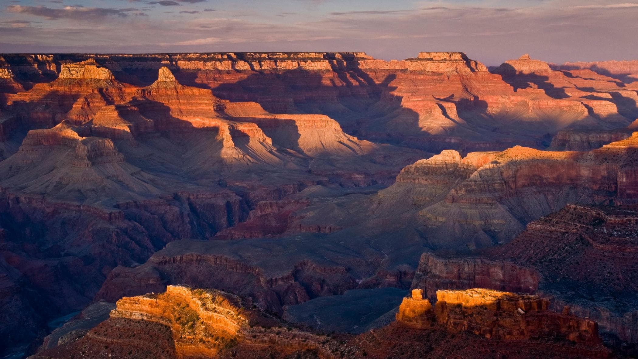Grand Canyon dies in tourist helicopter crash: record $100 million compensation to family